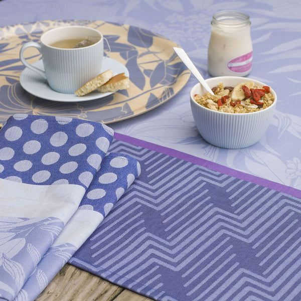 Le Jacquard Français- Nature Urbaine Electric Cotton Tablecloth (69X126)