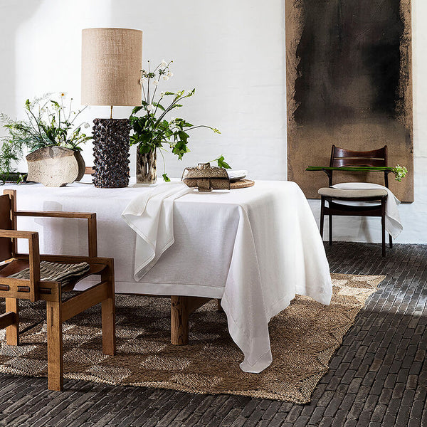 Le Jacquard Français- Port Fiori White Linen Tablecloth (69X126)