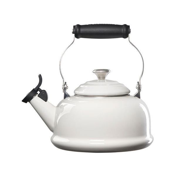 Le Creuset- Whistling Kettle White