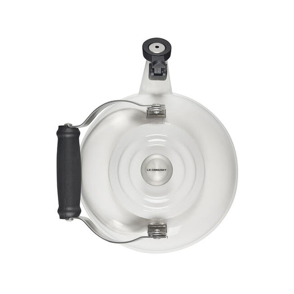 Le Creuset- Whistling Kettle White