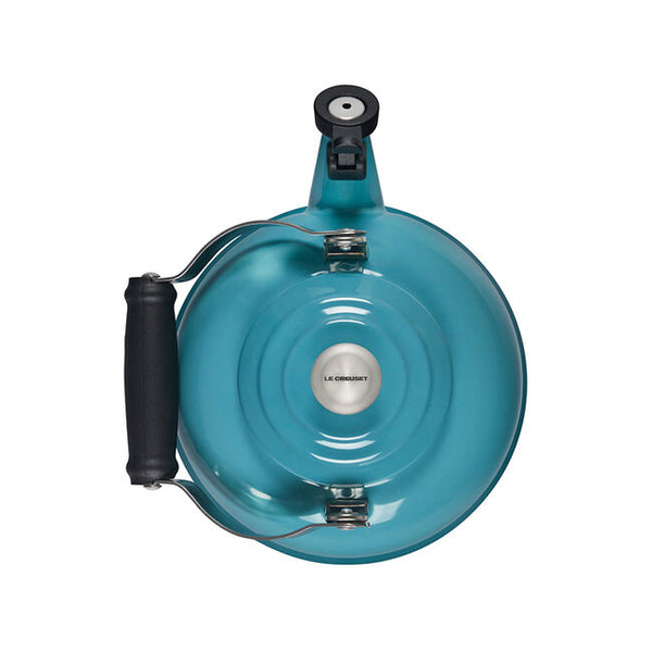 Le Creuset- Whistling Kettle Caribbean