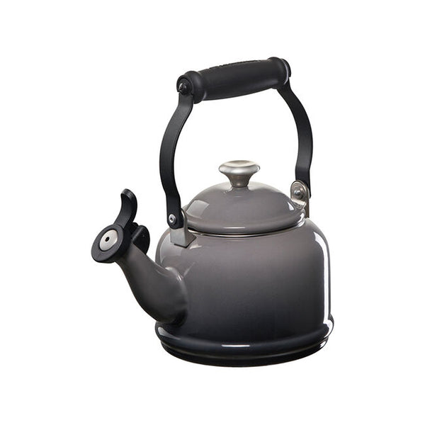 Le Creuset- Demi Kettle Oyster