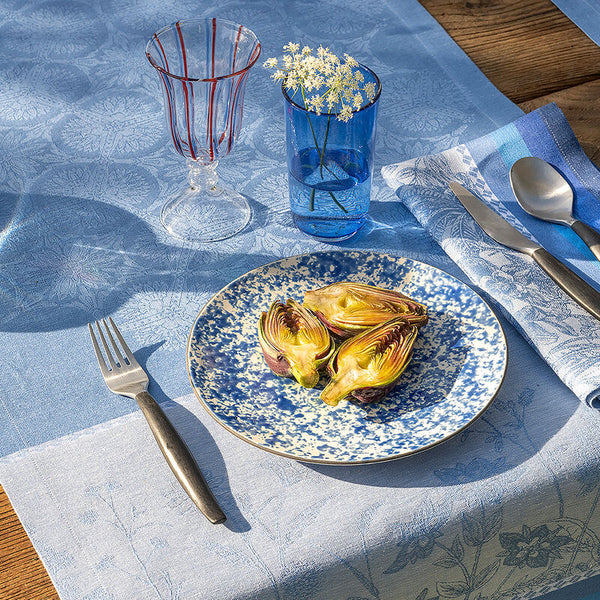 Le Jacquard Français- Bucolique Blue Linen Napkin (23" Sq, Set of 4)